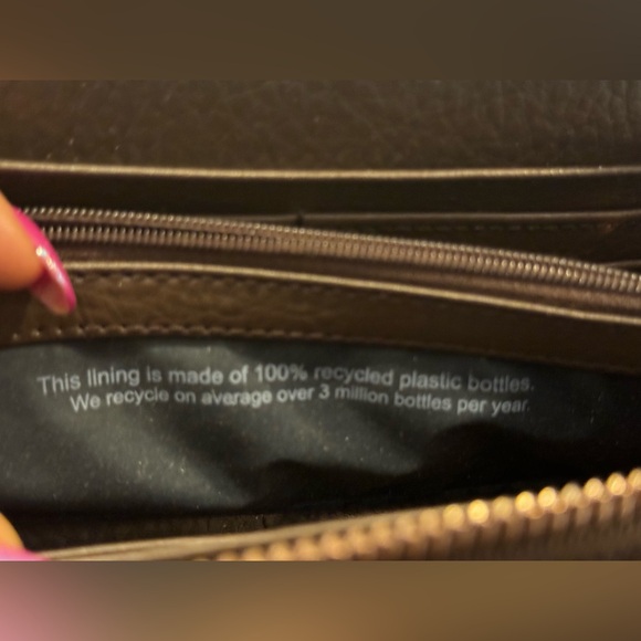 Brown Vegan Leather Matt & Nat wallet with Rose Gold Hardware - Picture 5 of 6